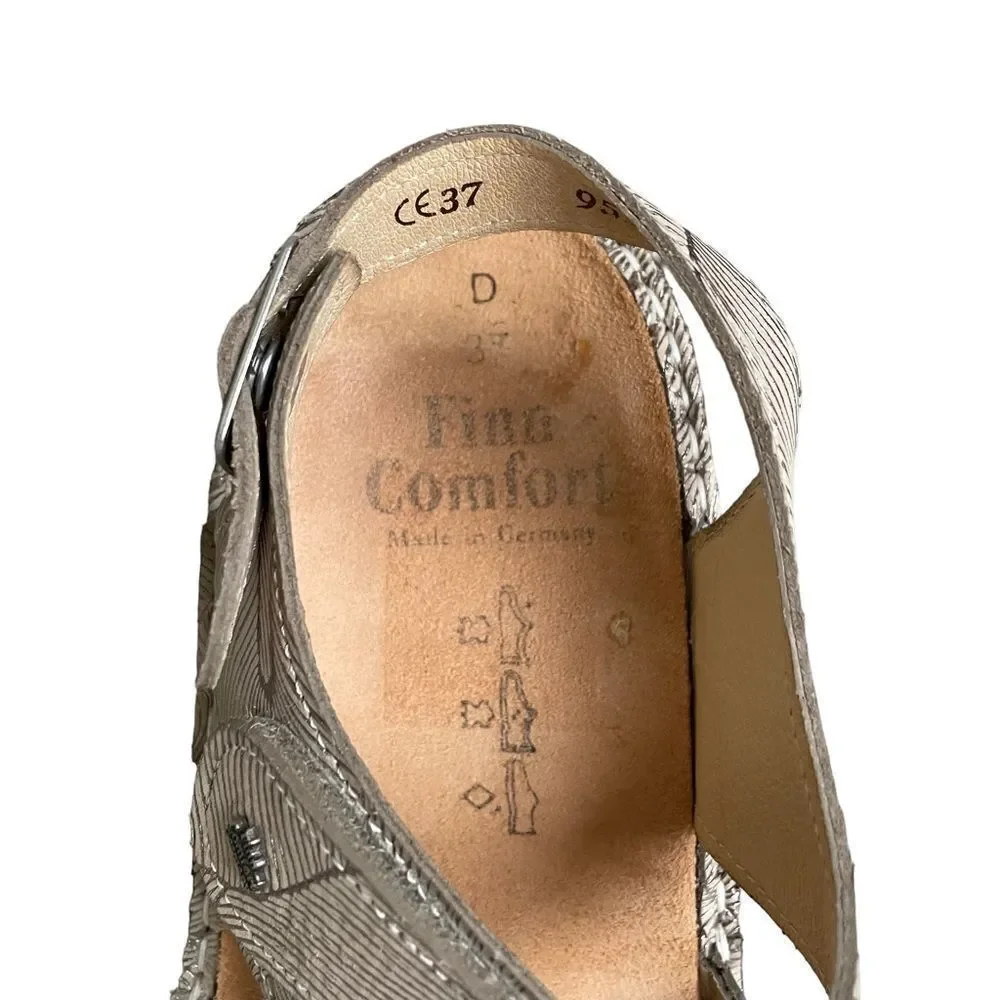 FINN COMFORT Gomera Leather Velcro Strap Sandals Tan Sand 37
